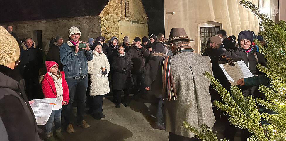 Caritas Burgenland Aktion „Eine Million Sterne“ im Pfarrhof Kleinhöflein