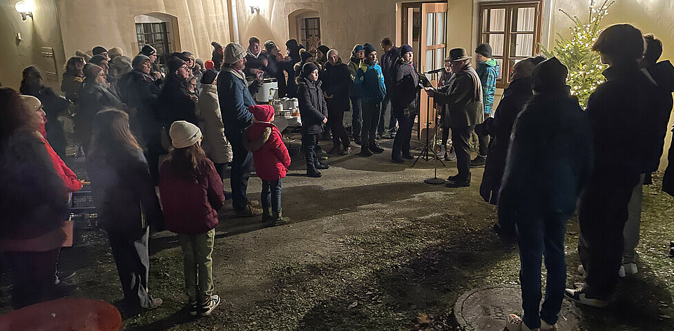 Caritas Burgenland Aktion „Eine Million Sterne“ im Pfarrhof Kleinhöflein
